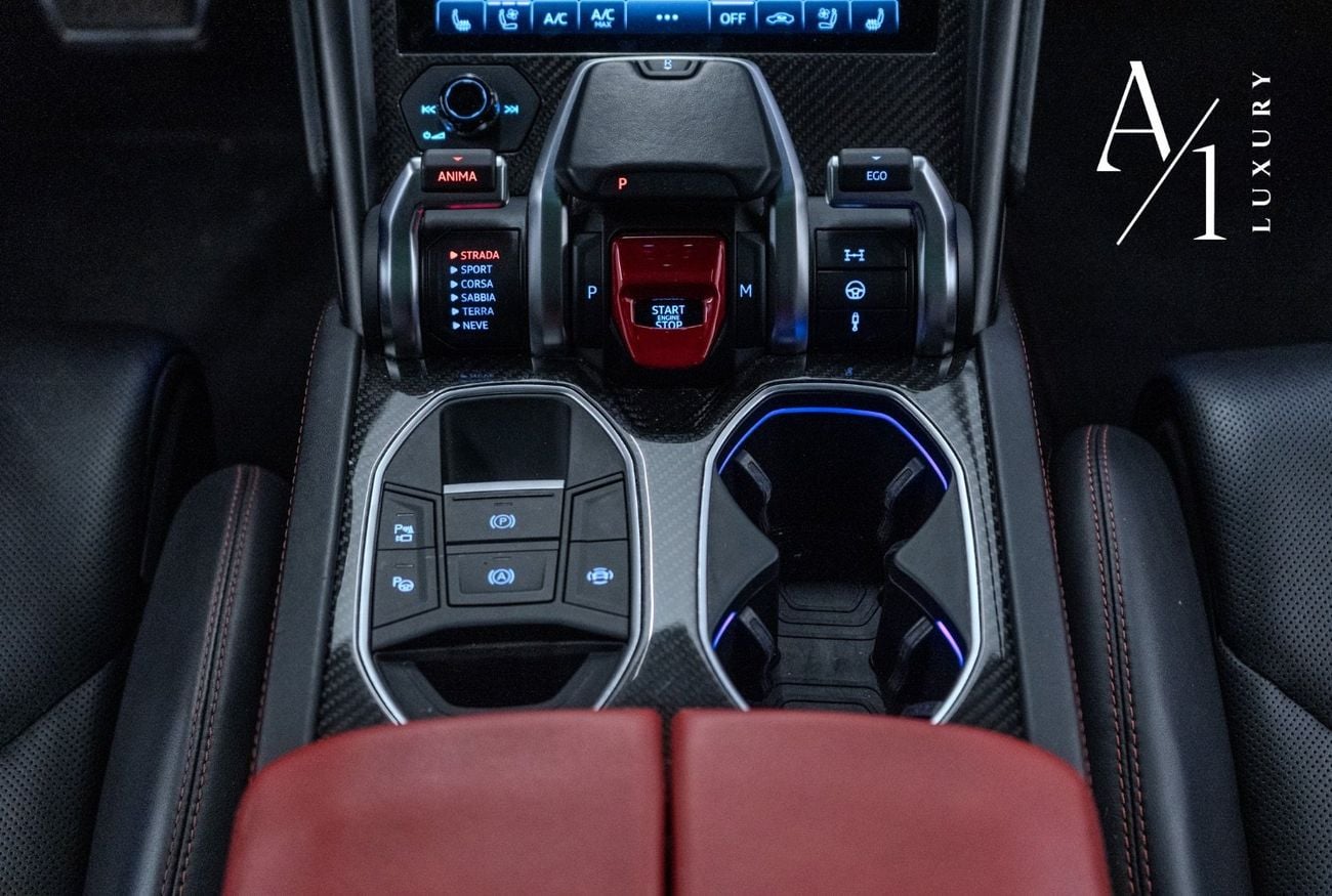 لامبورغيني اوروس 2022 Lamborghini Urus, Fully Loaded, Excellent Condition, Full Service History, GCC Spec