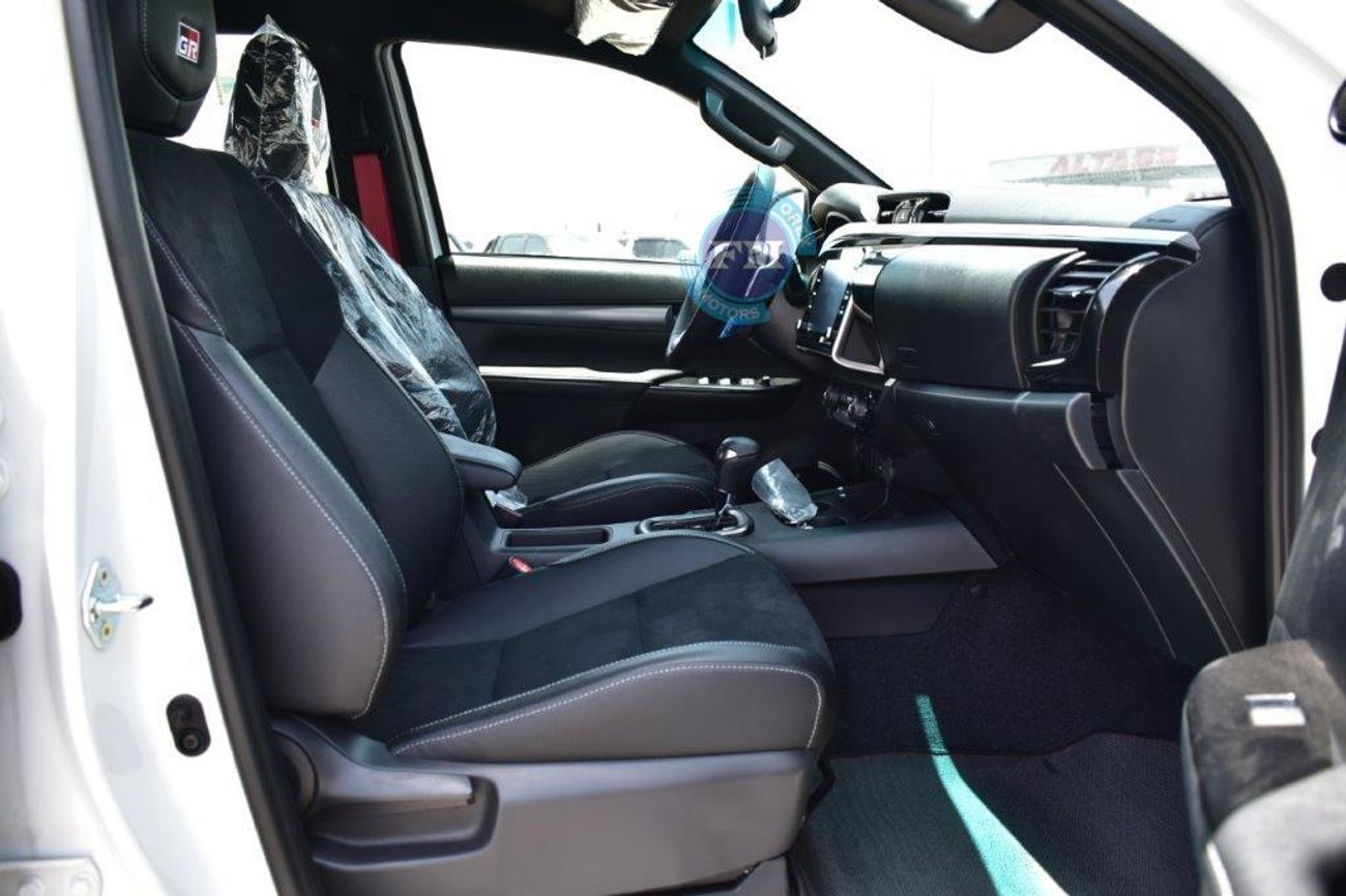 تويوتا هيلوكس Double Cab GRS V6 4.0L 4WD Automatic