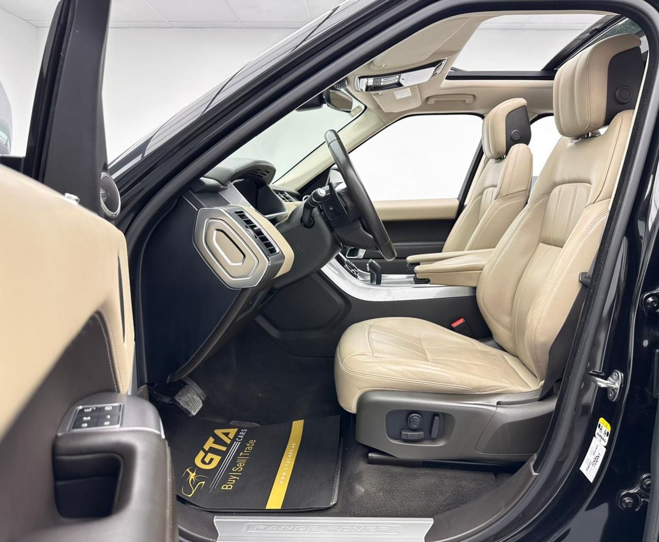 Land Rover Range Rover Sport HSE P360 3.0L 2019 Range Rover Sport HSE, 1 Year Warranty Unlimited Km, Range Rover Full Service His