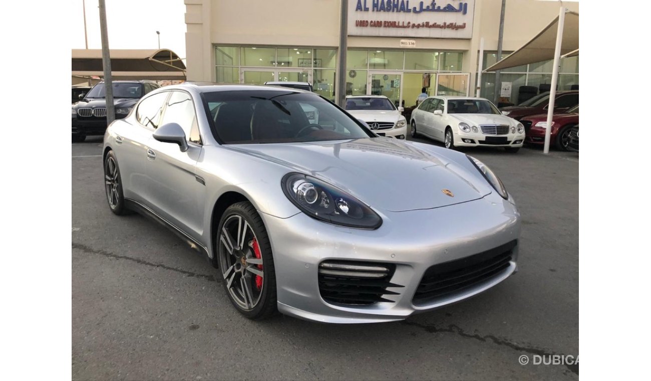 Porsche Panamera GTS Porsche panemera GTS model 2014 model GCC car full  option sun roof leather seats navigation sensor