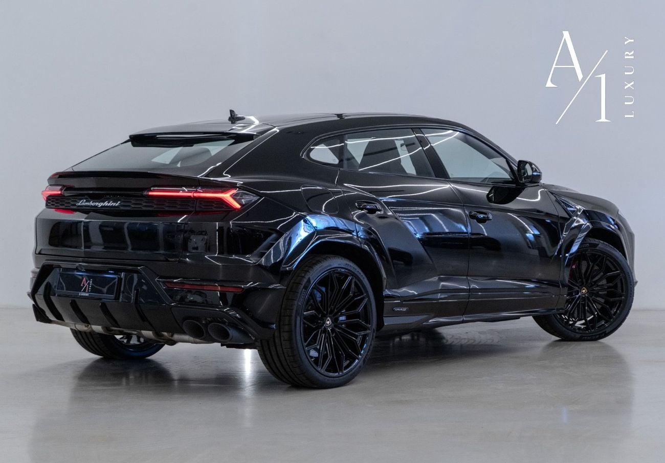 Lamborghini Urus STD 4.0T V8 2025 Lamborghini Urus SE, Brand New, Fully Loaded, Excellent Condition