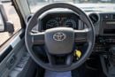 تويوتا لاند كروزر بيك آب 4.0L Pickup | Double Cabin | Automatic | Petrol | 5 Seater | 4 Door |