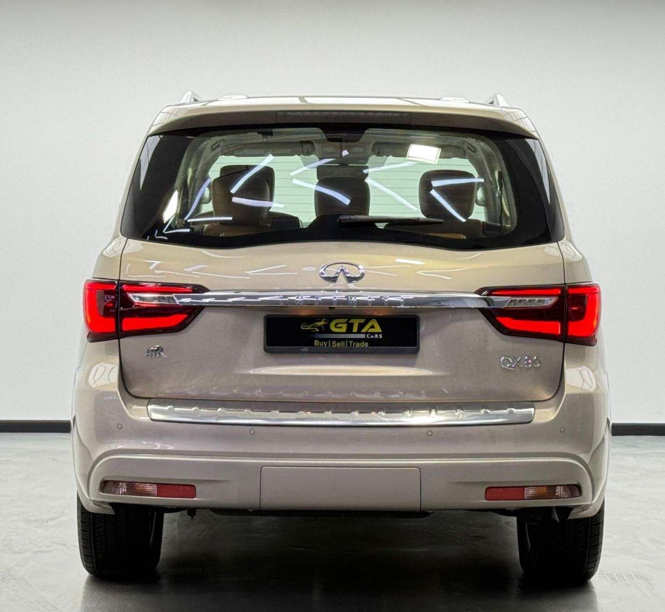 Infiniti QX80 Sensory 8 5.6L 2020 Infiniti QX80 Sensory, Warranty, Full Service History, Excellent Condition, GCC