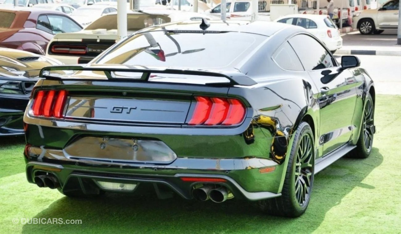 فورد موستانج GT بريميوم GT بريميوم GT بريميوم GT بريميوم