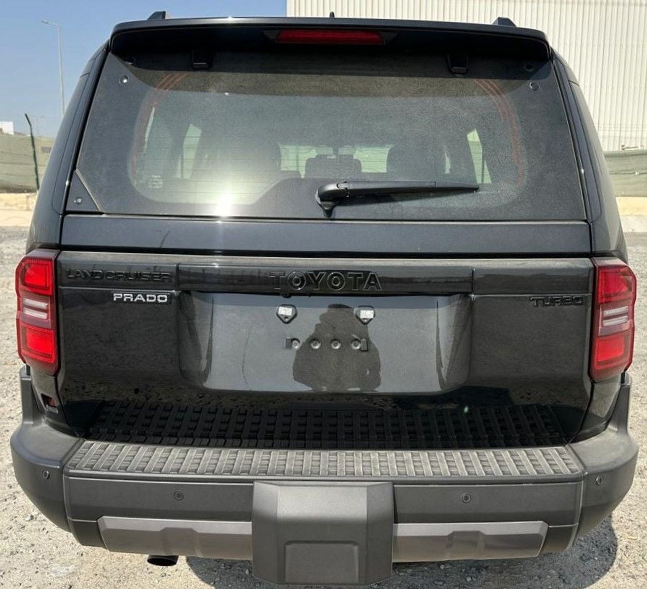 تويوتا برادو 2026 Toyota Prado Adventure High-Option 7-Seater 2.4L 4-Cyl Turbo Petrol A/T 4WD Export Only