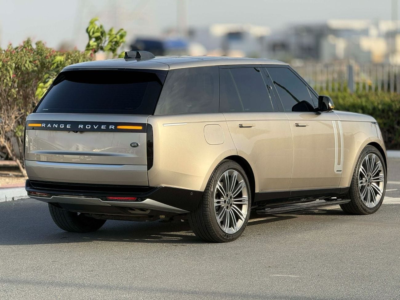 Land Rover Range Rover First Edition P530 4.4L GCC SPEC NEAT AND CLEAN