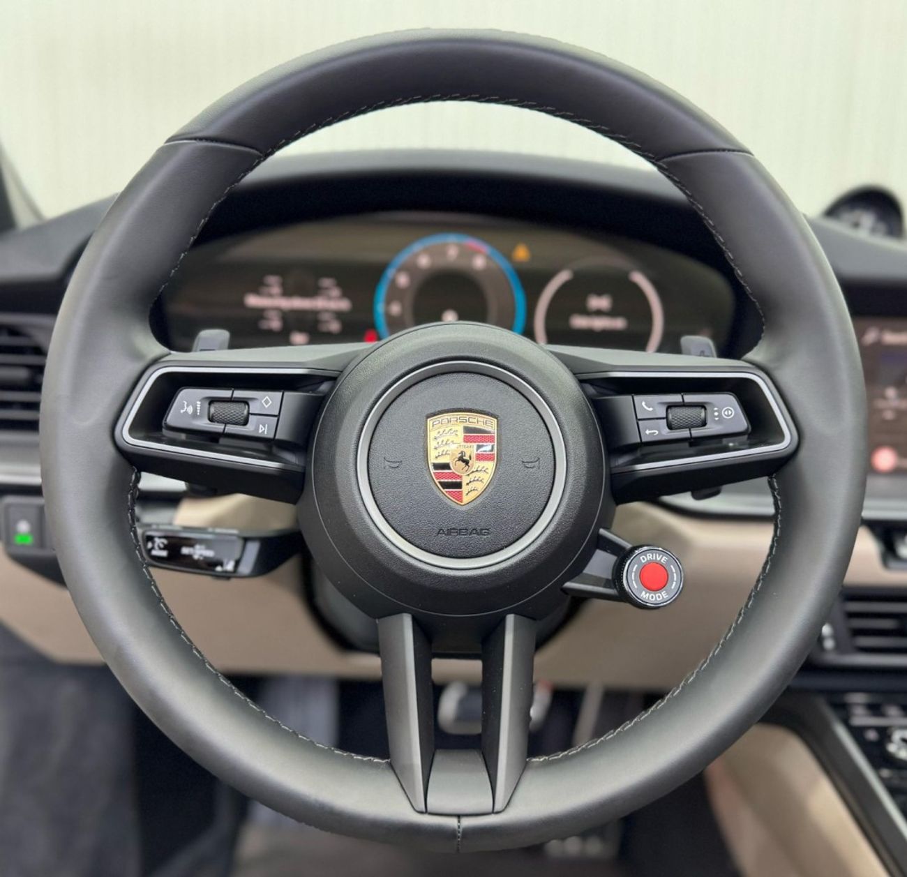 Porsche 911 Carrera 3.0L (380 HP) Convertible 2025 Porsche 911 Carrera Cabriolet, 2 Years Agency Warranty, Brand