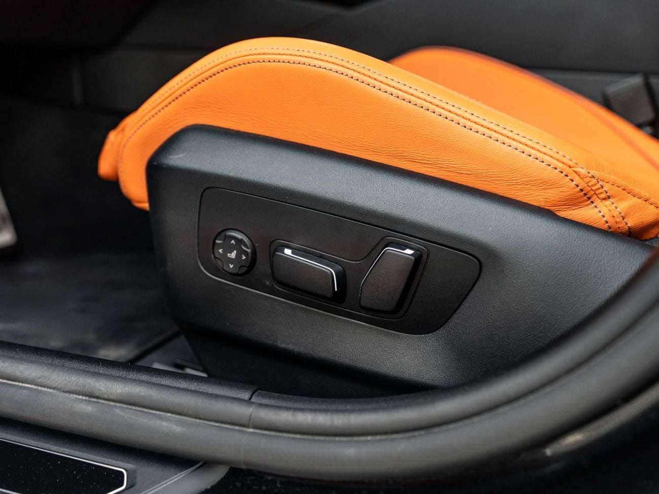 بي أم دبليو M5 STD