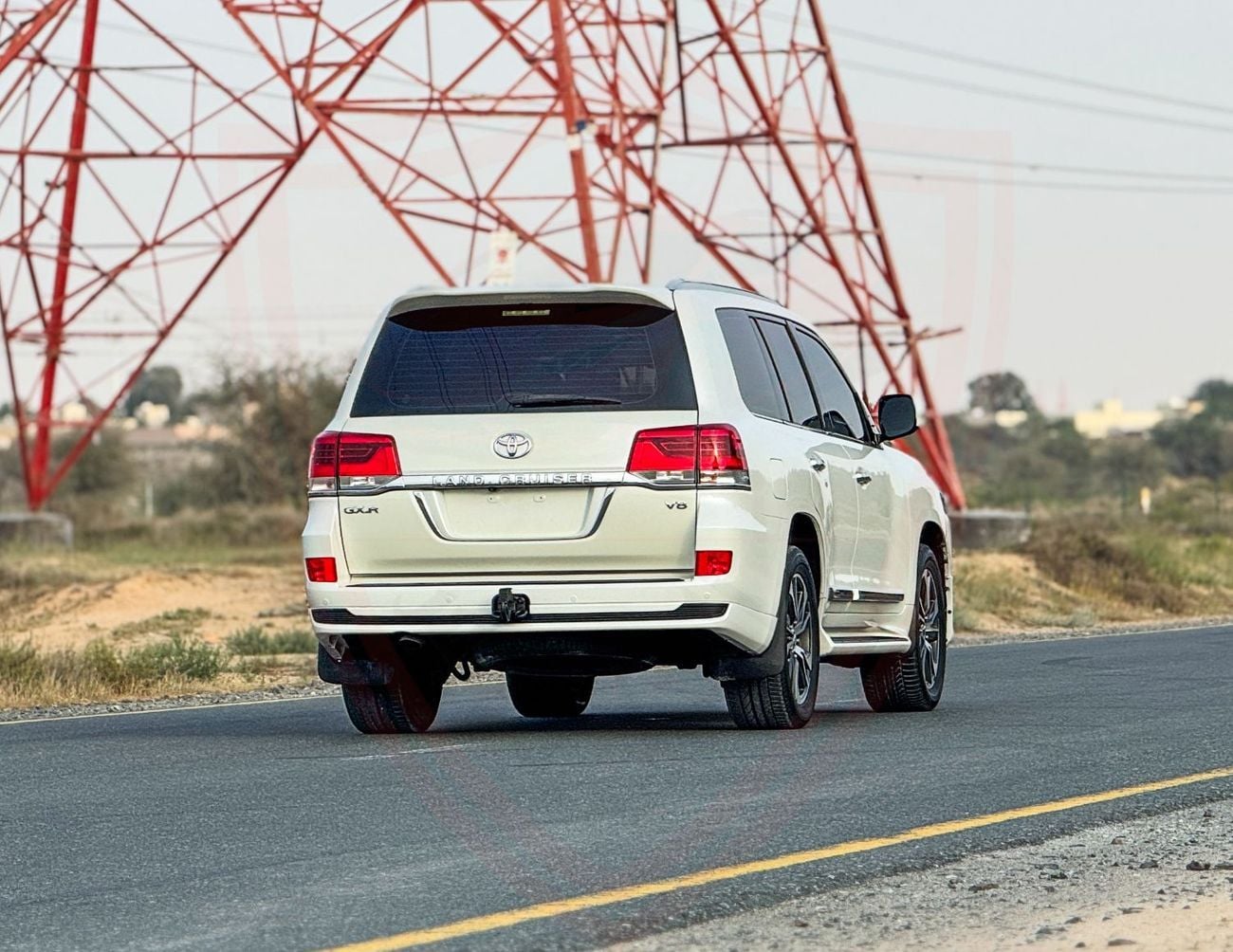 تويوتا لاند كروزر تويوتا لاند كروزر | 4.6 لتر | 2020 | خليجية | خالية من الحوادث | بحالة ممتازة | 2167 شهرياً