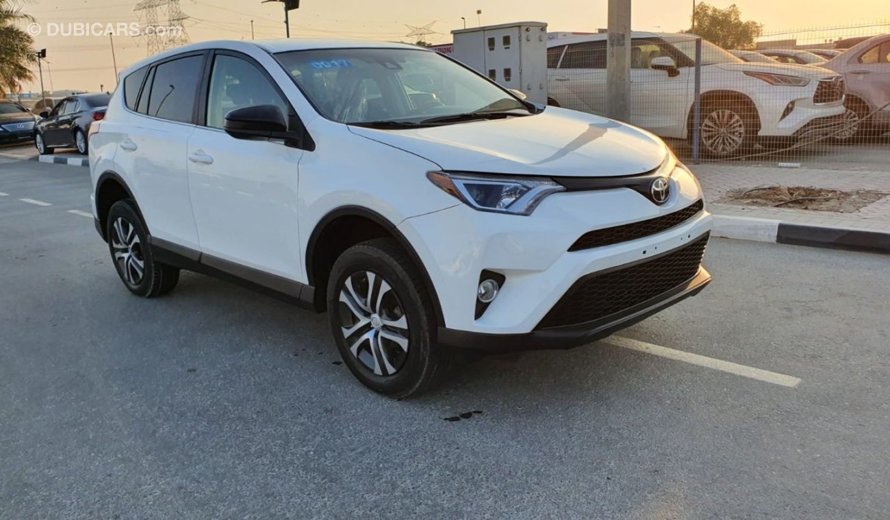 تويوتا راف ٤ RAV4 LE 4X4 2017