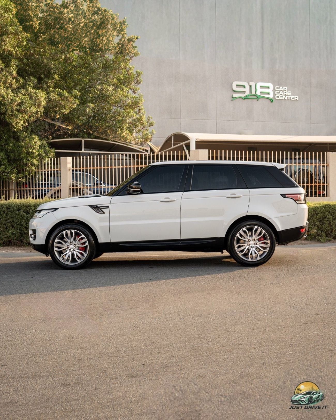 Land Rover Range Rover Sport SUPERCHARGED
