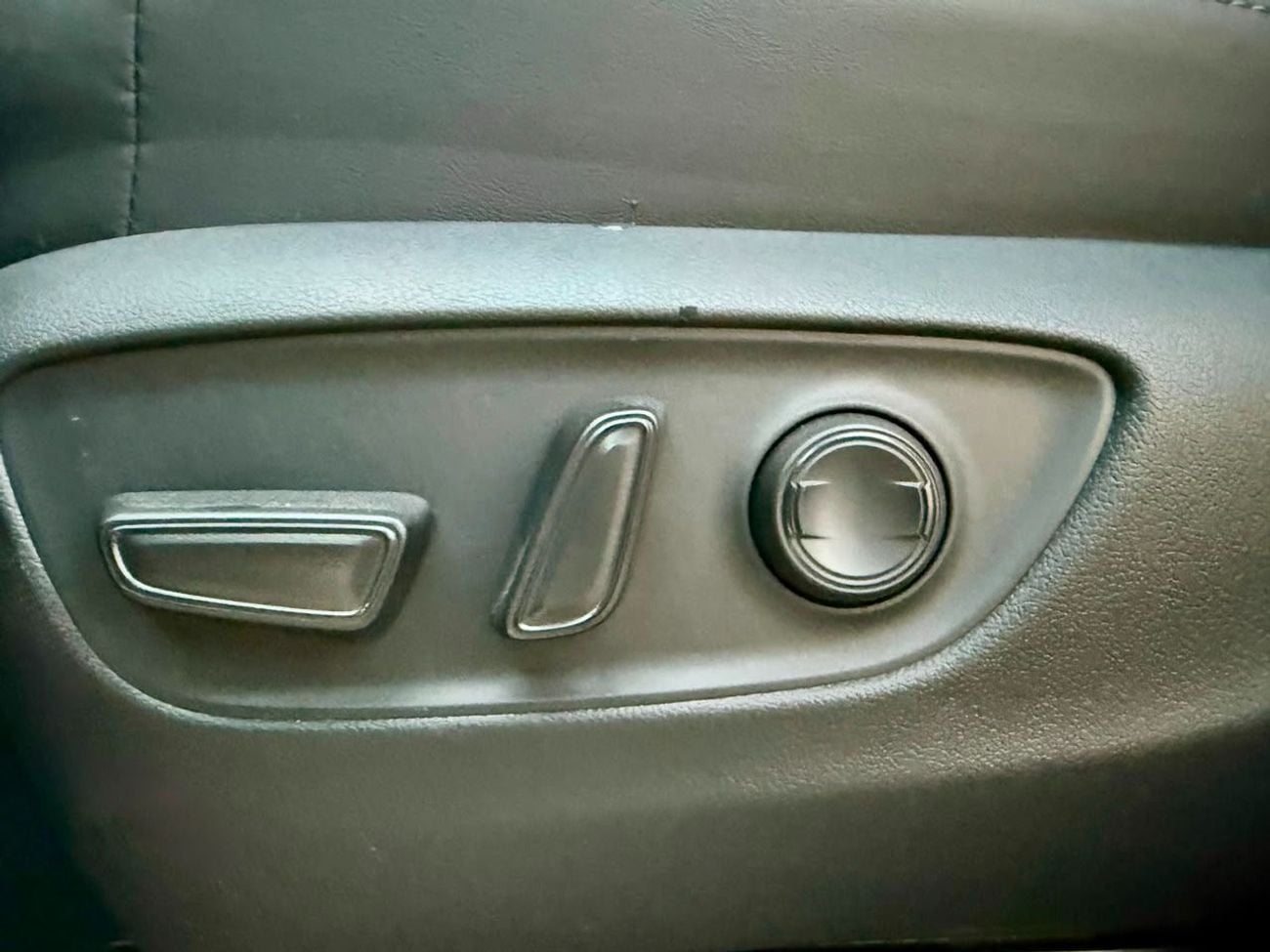 Toyota Land Cruiser GXR