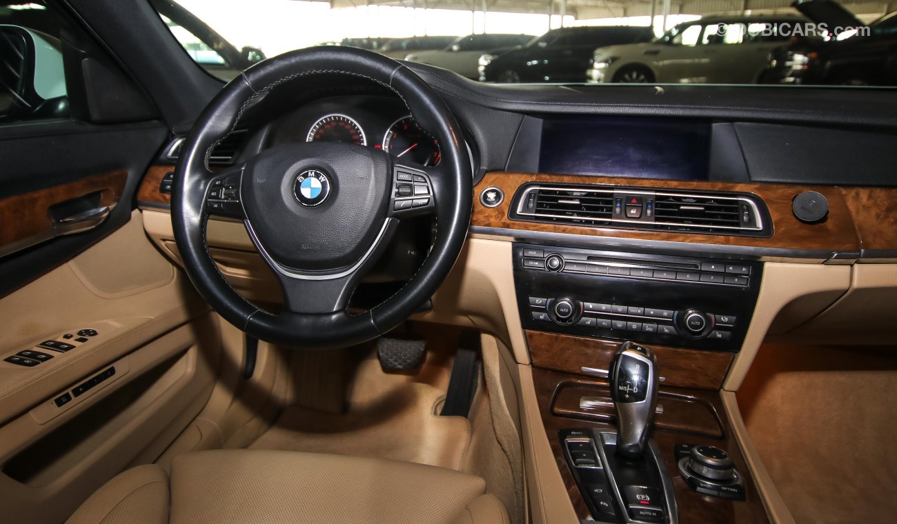 BMW 750Li Li