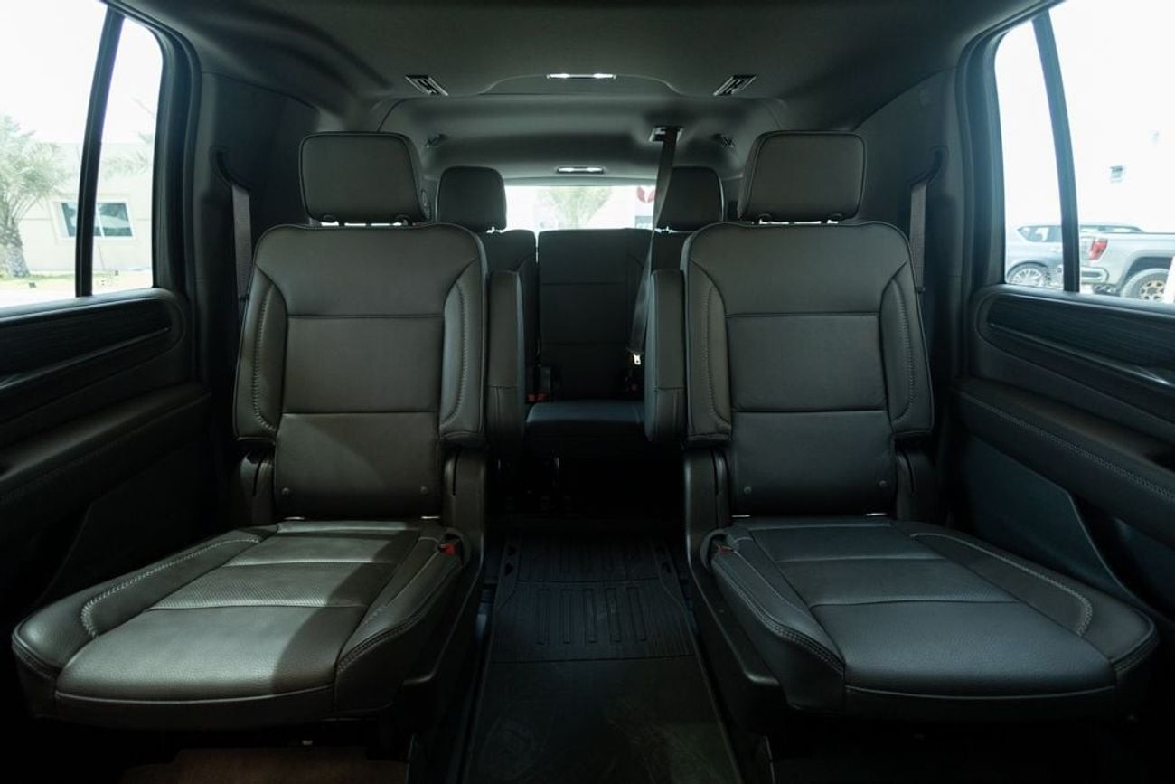 GMC Yukon XL Denali 6.2L (7 Seater)
