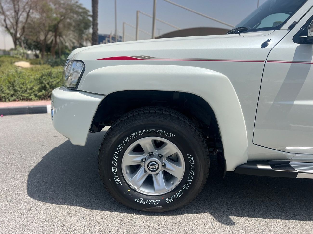 نيسان باترول سفاري Safari 4.8L M/T