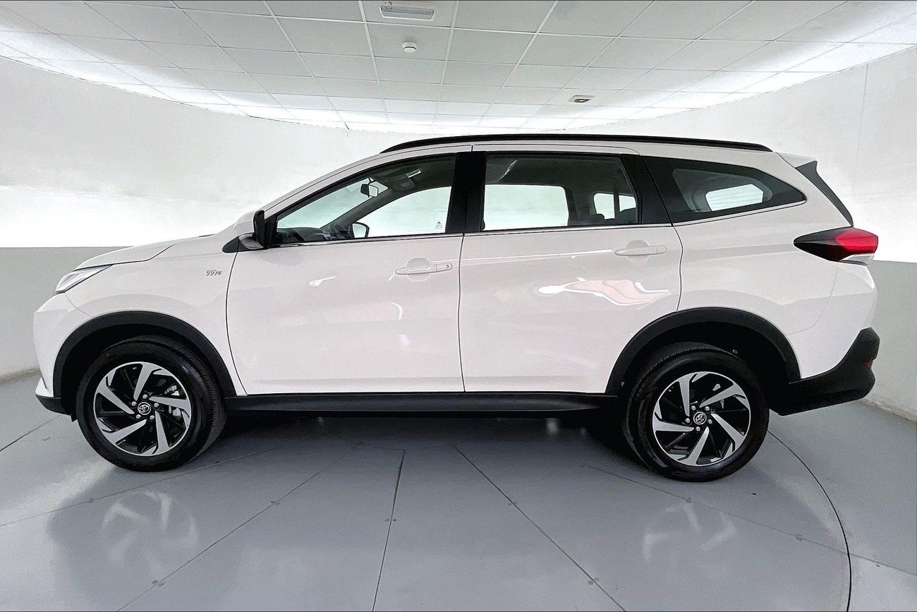 Land Rover Discovery HSE | 1 year free warranty | 0 Down Payment