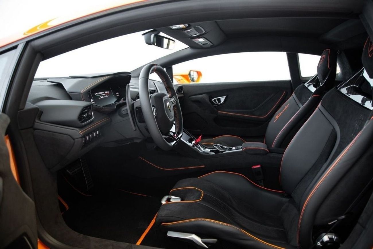 لامبورغيني هوراكان STERRATO