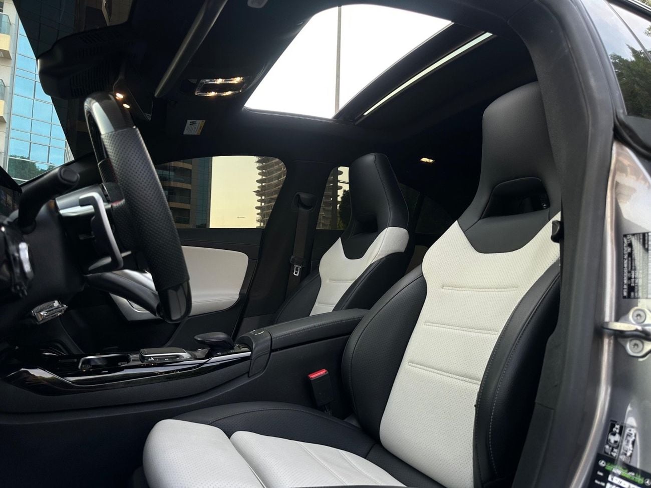 Mercedes-Benz CLA 35 AMG 4MATIC