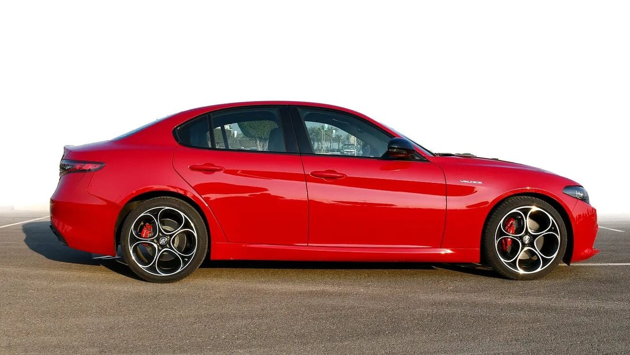 Alfa Romeo Giulia VELOCE 1,992/ Month | | Veloce MCA | | Gargash Warranty and Service