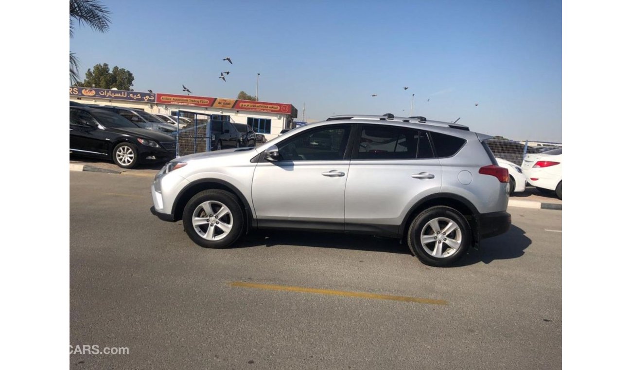 تويوتا راف ٤ TOYOTA RAV4  FULL OPTION XLE