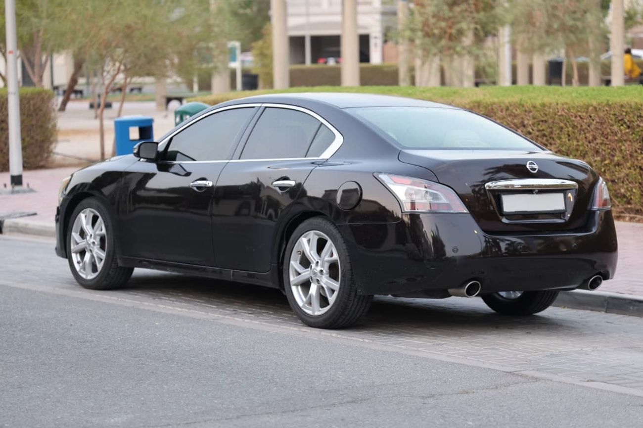 Nissan Maxima 2013 NISSAN MAXIMA 3.5L V6 CVT GCC