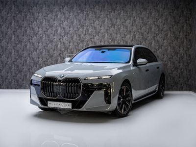 بي أم دبليو 760i XDRIVE MASTERCLASS M SPORT PACKAGE اشترِ الآن، وادفع في عام ٢٠٢٧ | معيار بلاك لاين | ضمان بي إم دبليو لعام ٢٠٣٠ + عقد خدمة، دول مجلس ال