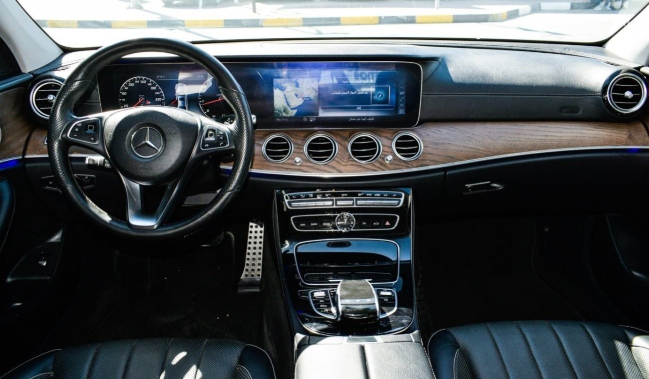 Mercedes-Benz E300 E300