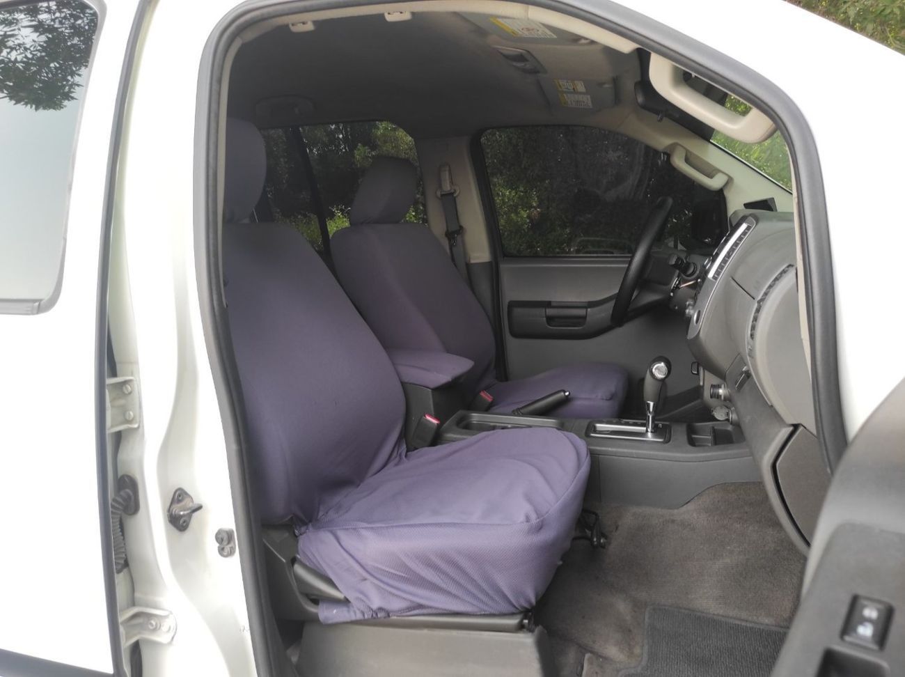 Nissan XTerra S 4.0L Nissan X-Terra 2013 Gcc full automatic