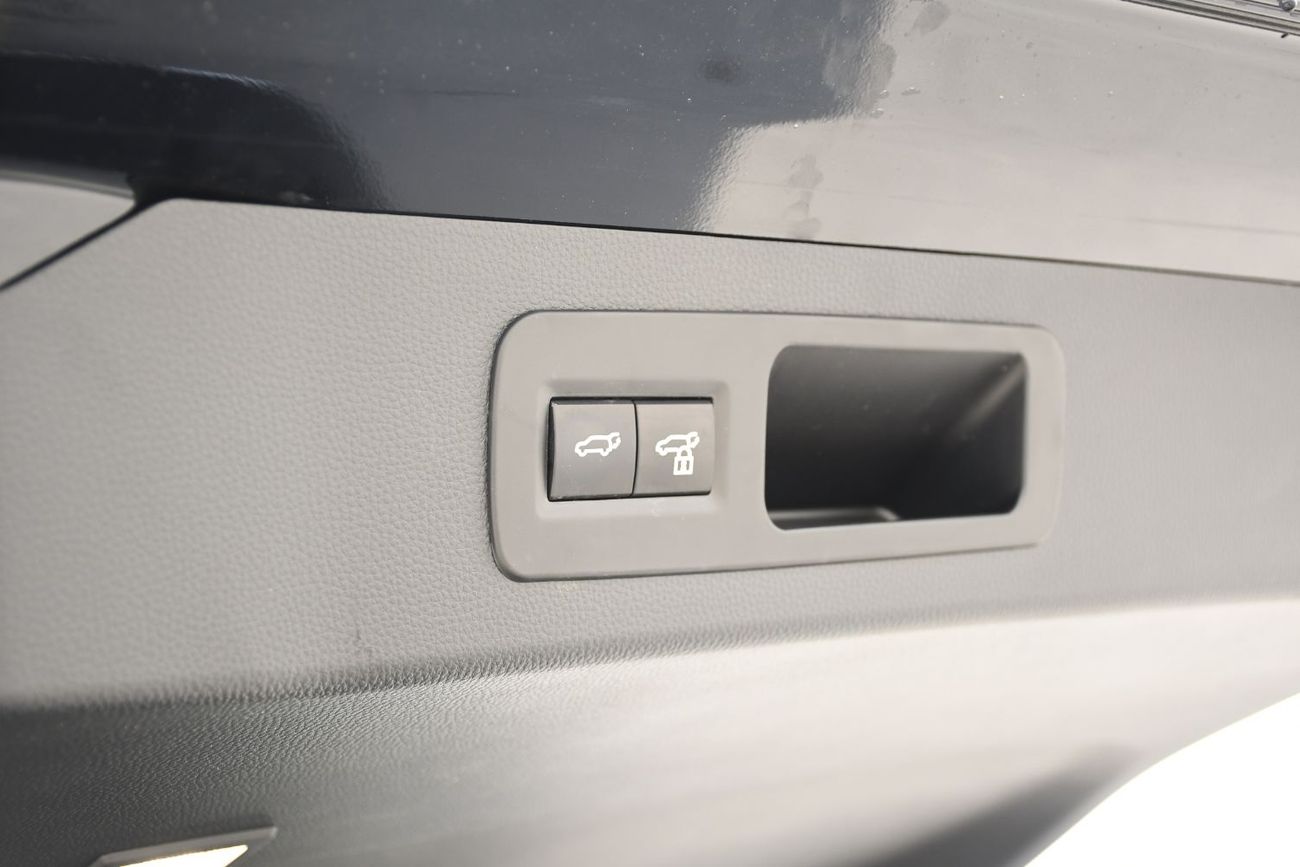 تويوتا لاند كروزر Toyota Land Cruiser 3.5L GXR to VX Modify