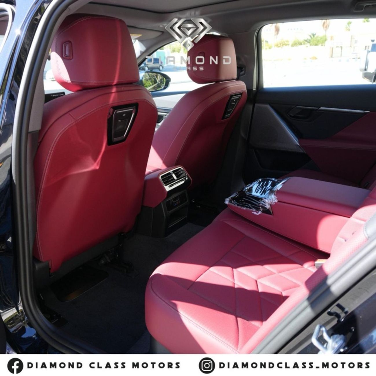 بي أم دبليو i5 BMW i5 eDrive 35L Panoramic M kit Brand New Zero Km for UAE Registration