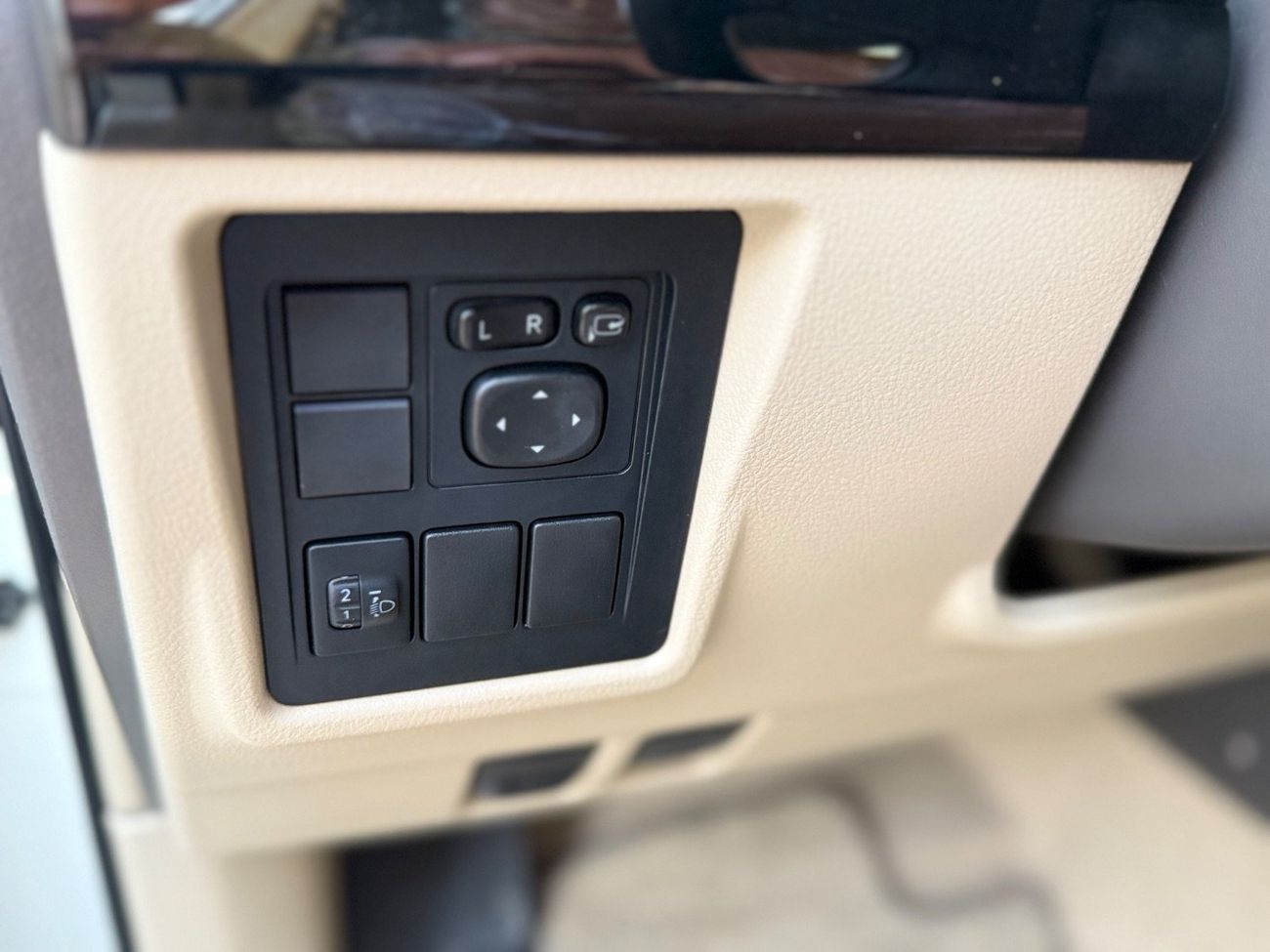 Toyota Prado Prado 2021 VXR 2.7L AWD full option Top the range