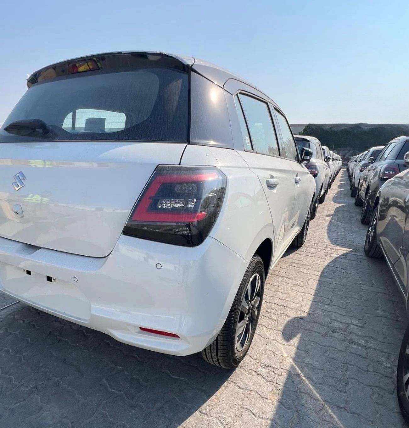 Suzuki Swift Suzuki Swift GLX Full Option Dual Tone 2026