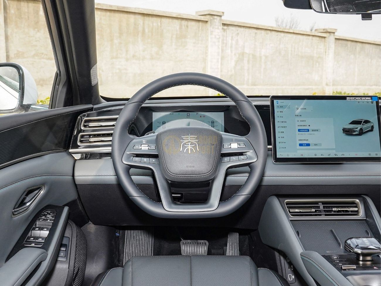 بي واي دي كين ال دي ام-اي Export to Dealers only - 2025 BYD Qin L DM-i Hybrid 1.5L-0KM Smart Drive Edition 120km Excellence