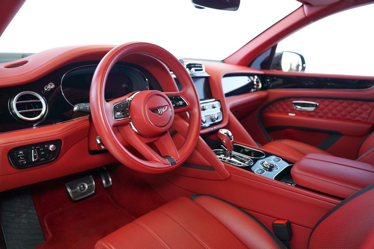 بنتلي بينتايجا Bentayga 4.0T