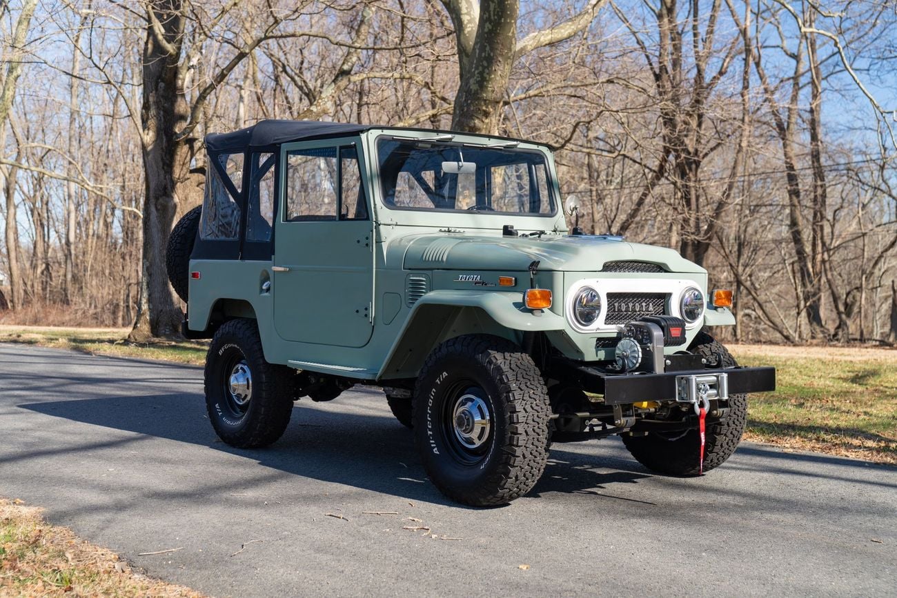 Toyota FJ Cruiser LS3 Swap, 5 Speed Manual, Restomod