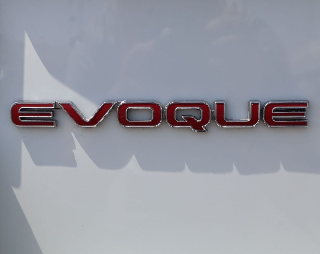 Land Rover Range Rover Evoque Dynamic Plus 2.0L (5 Door)