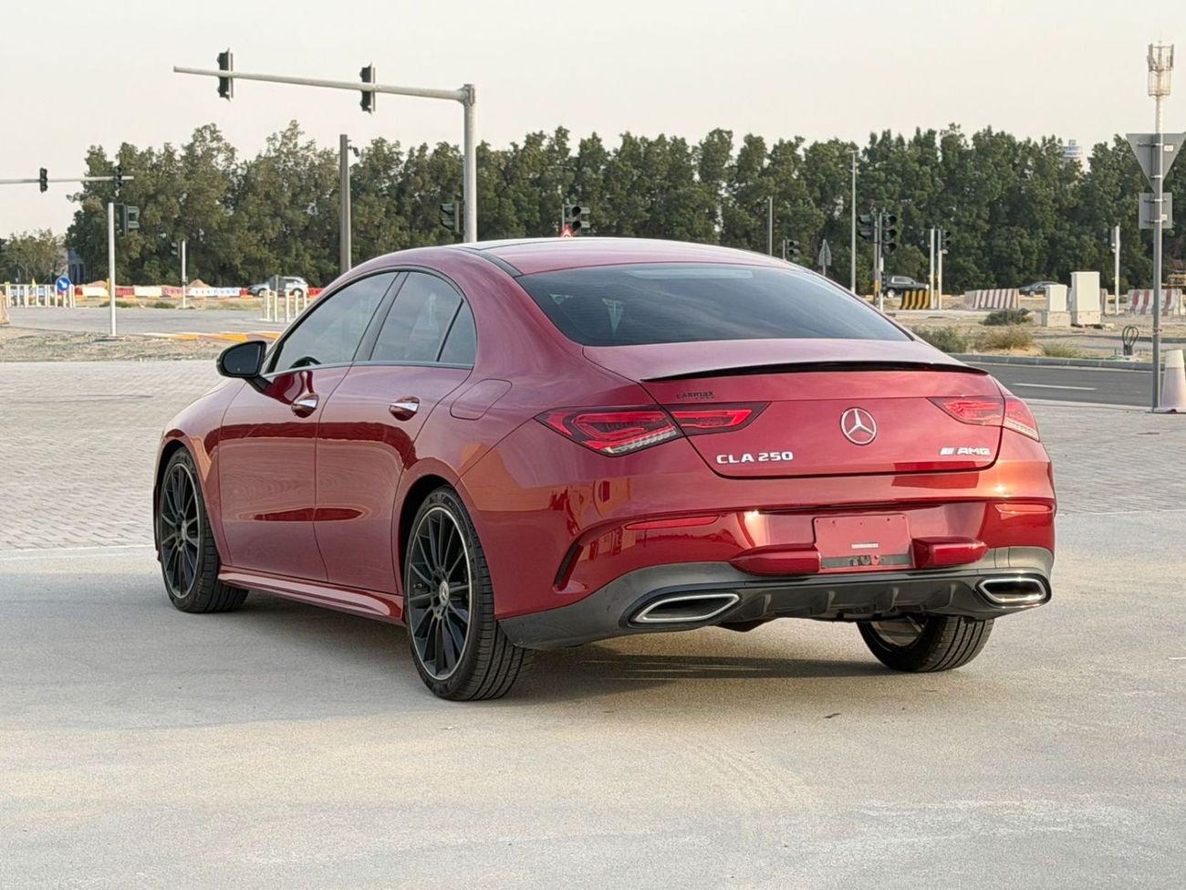 مرسيدس بنز CLA 250 Premium 2.0L