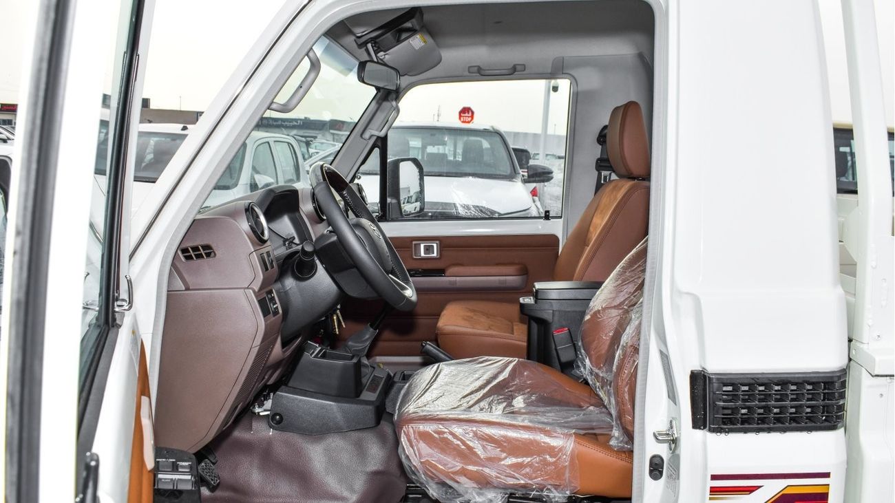 Toyota Land Cruiser Pick Up