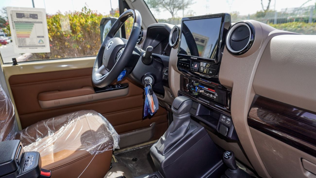 Toyota Land Cruiser Pick Up LX 4.0 L V6