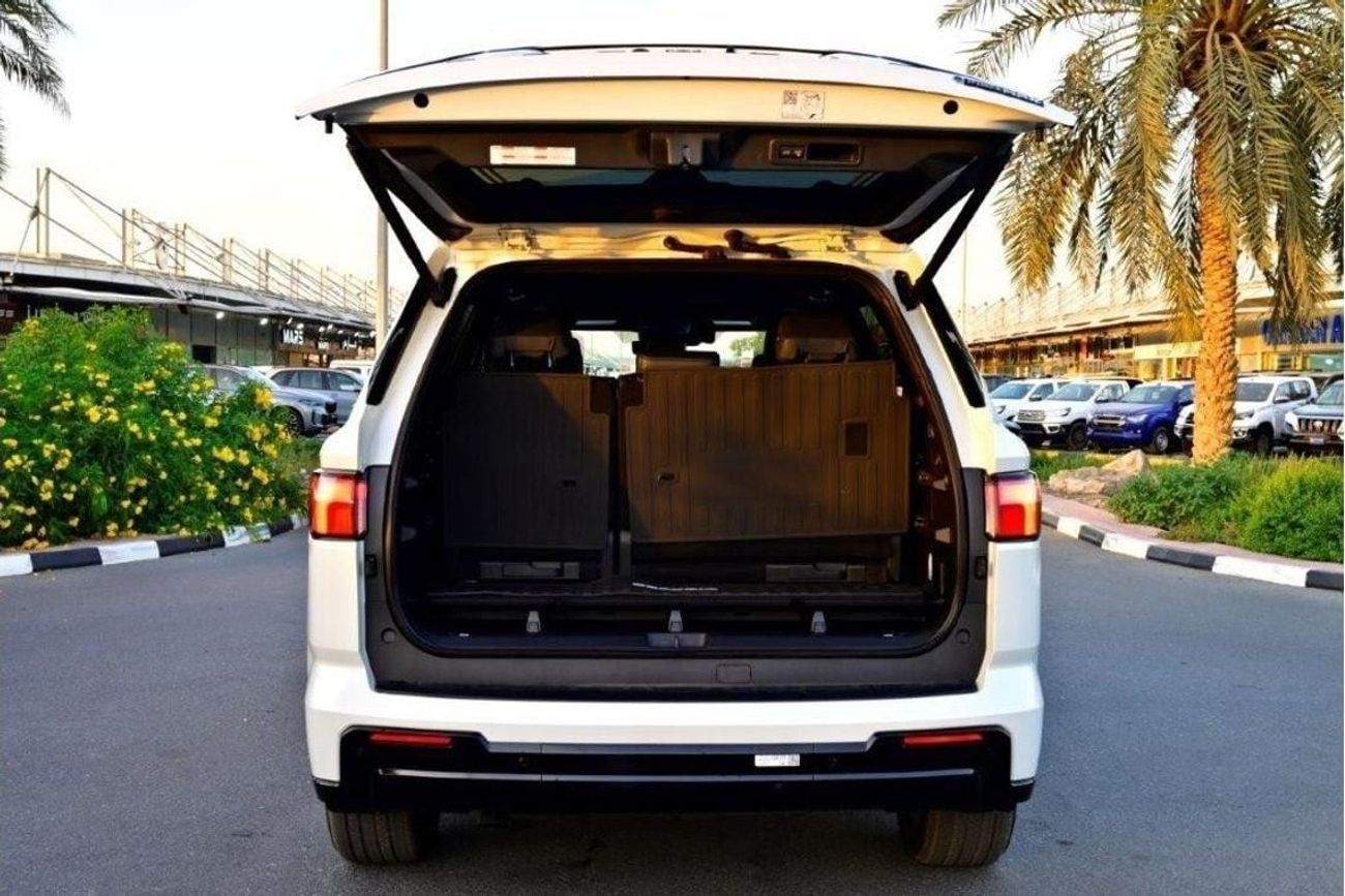 تويوتا سيكويا 2025 SEQUOIA PLATINUM I-FORCE HYBRID V6 3.5L 4WD 7-SEATER AT