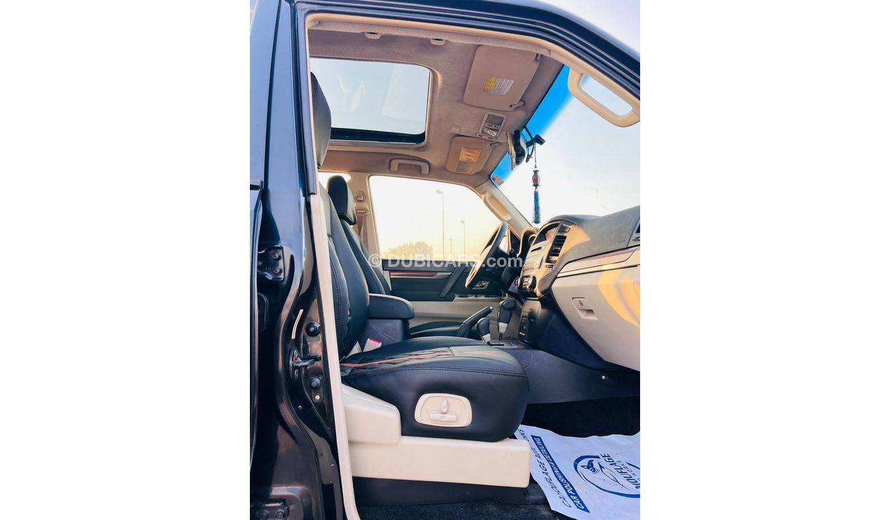 ميتسوبيشي باجيرو 2008 MITSUBISHI PAJERO Gcc  FULL OPTION / EXPORT ONLY