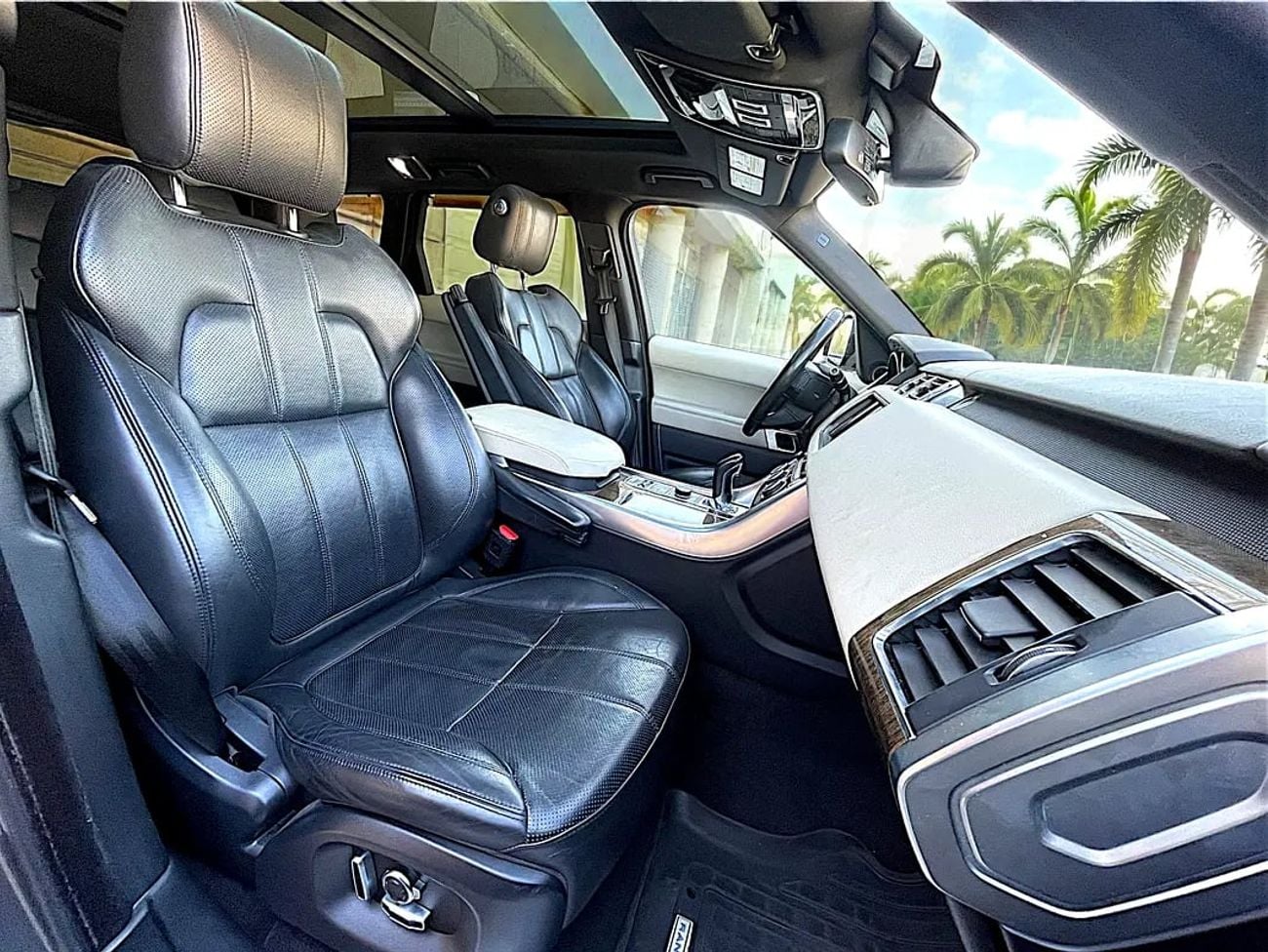 Land Rover Range Rover Sport 1,620 EMI PM | | HSE | WELL MAINTAINED