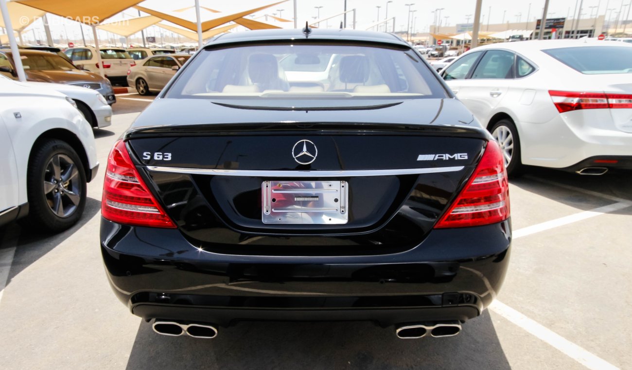 مرسيدس بنز S 550