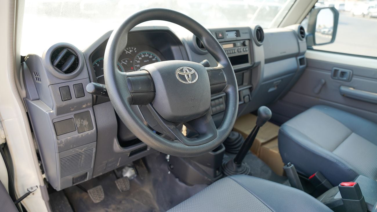 Toyota Land Cruiser Pick Up