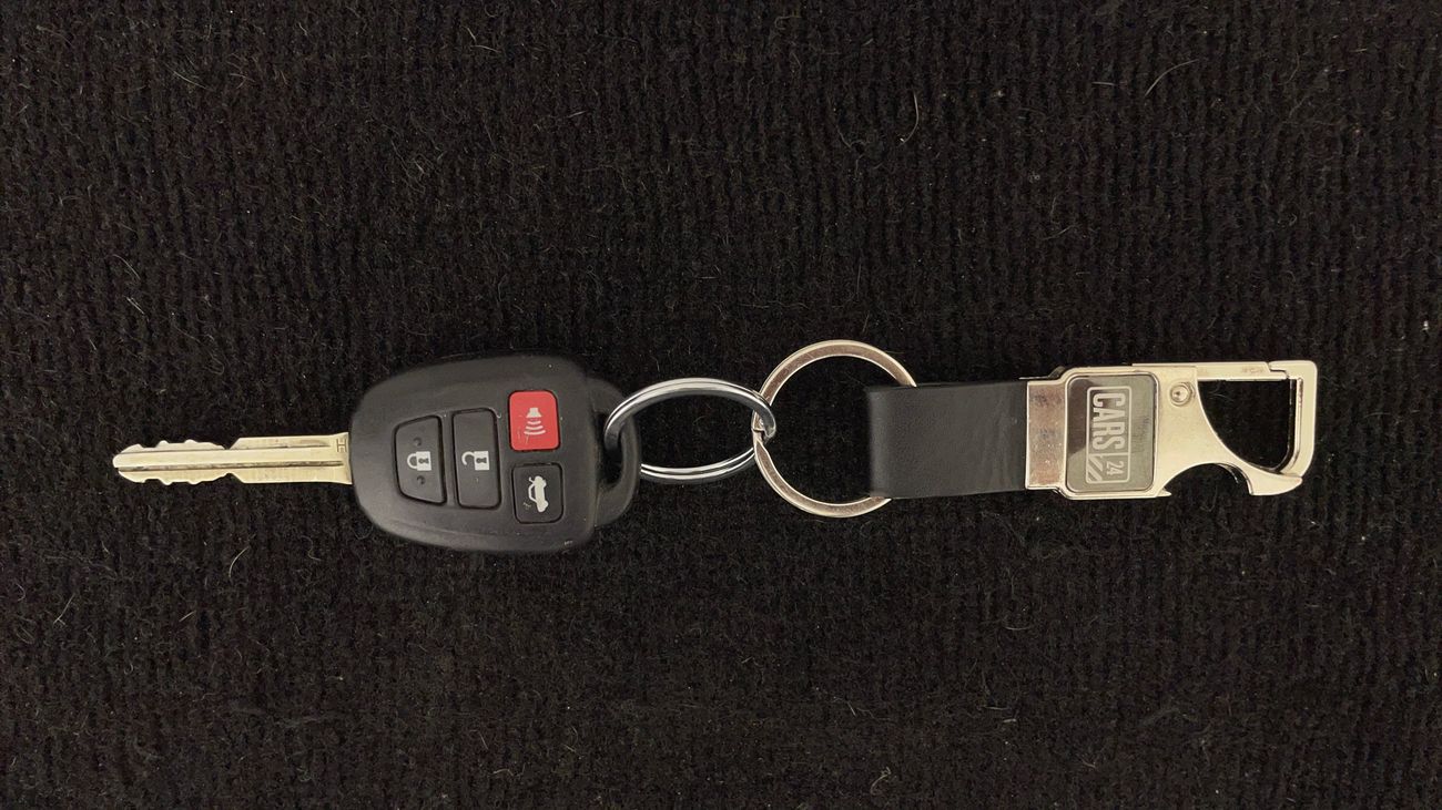 تويوتا كورولا SE 1.6 | بدون دفعة مقدمة | اختبار القيادة في المنزل