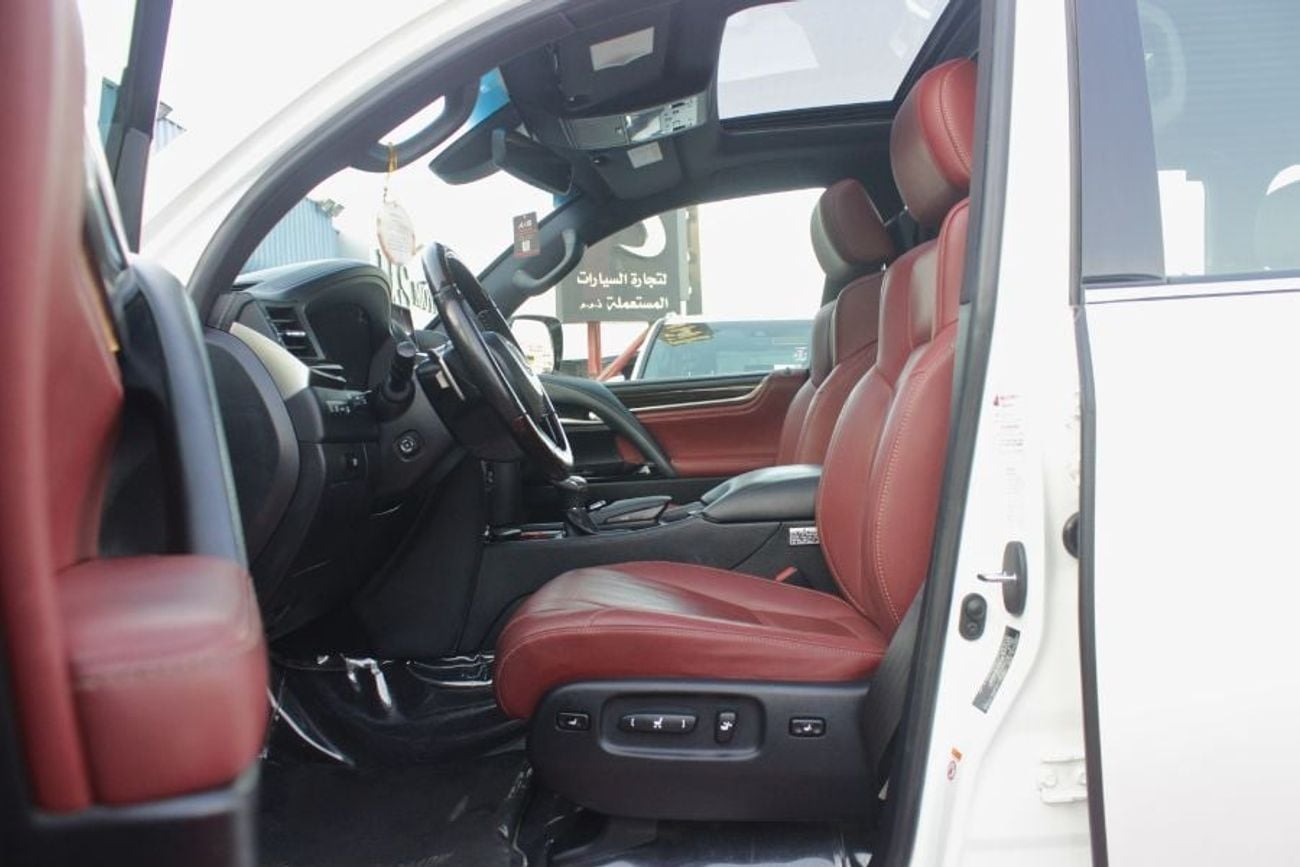 Lexus LX570 Platinum 5.7L,GCC