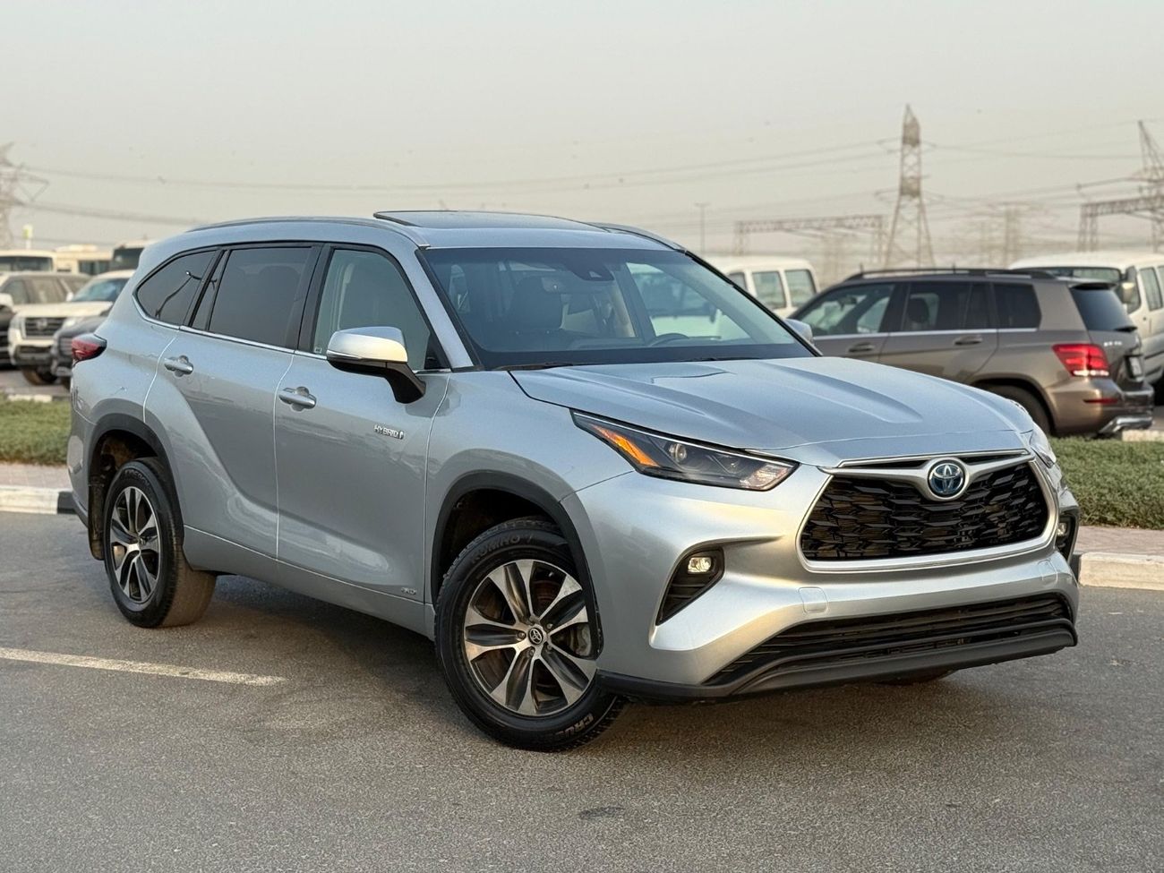 Toyota Highlander XLE Hybrid 2.5 L Full Option 2022