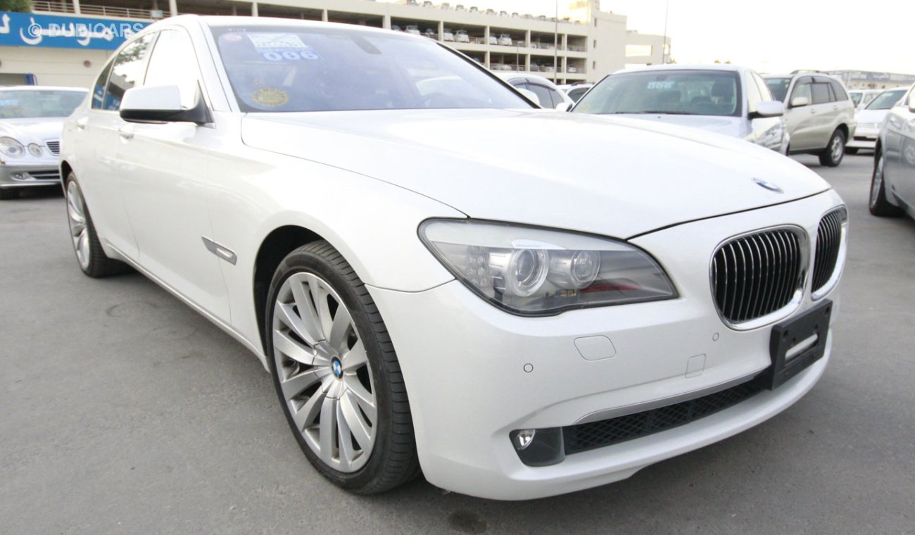 BMW 750Li i