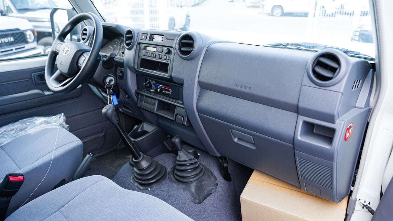 تويوتا لاند كروزر 70