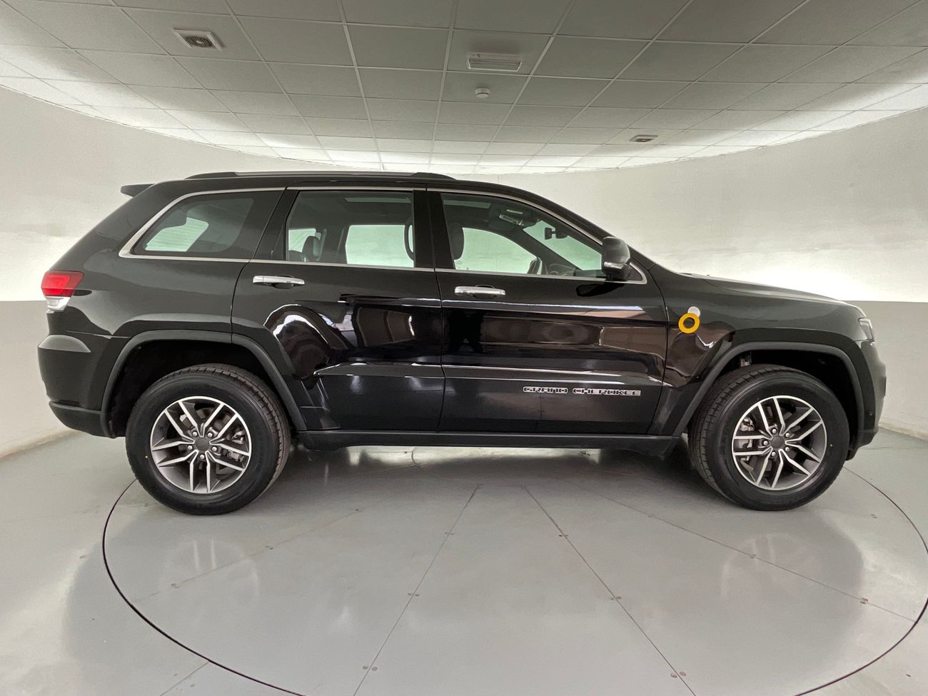 RAM 1500 Limited Crew Cab| 1 year free warranty | Exclusive Eid offer